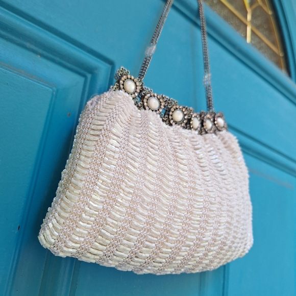 Beaded Mini Bag Sequin Purse Handmade Pearly White Metal Sequence Wedding bags - Picture 5 of 10